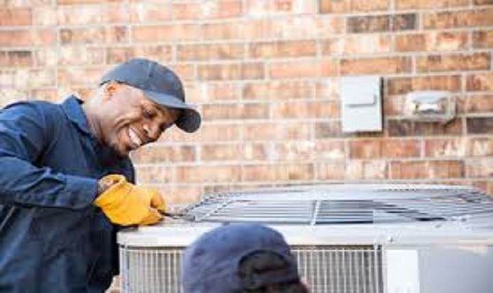 What Technicians Check During Routine AC Maintenance Visits